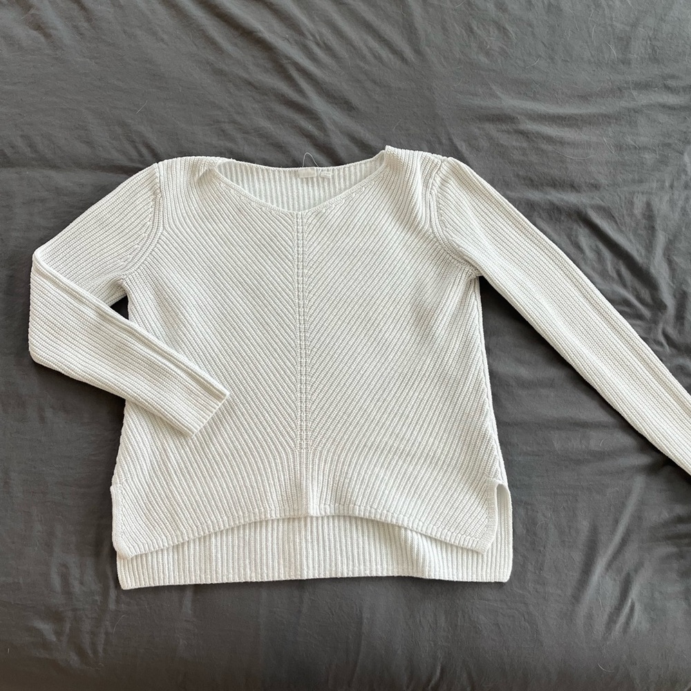 Gap Sweater - size M